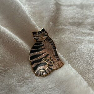 Vintage Cat Pin